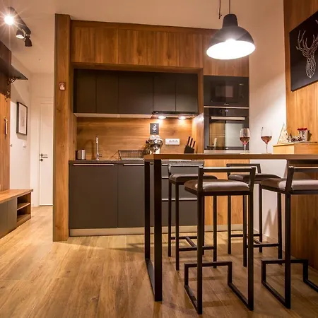 Apartment Apartman Pukikop